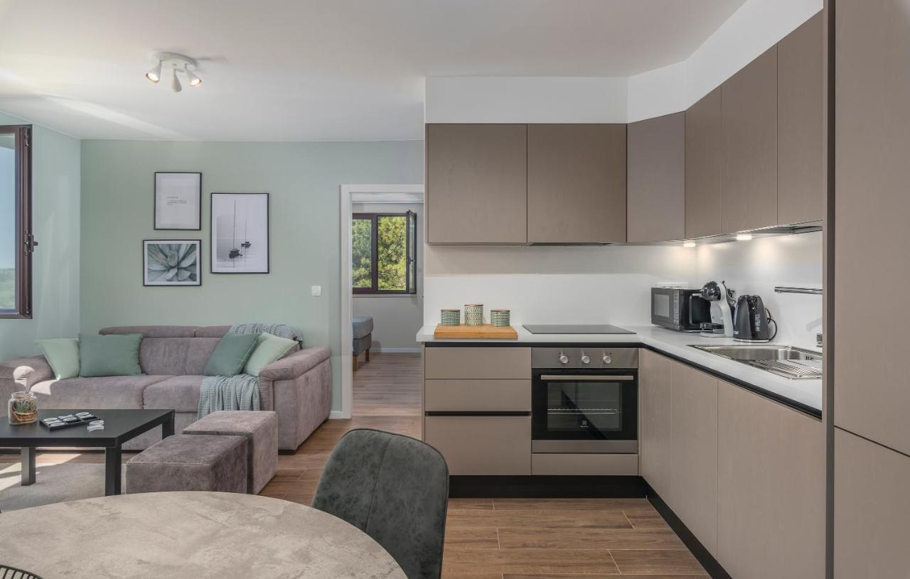 Just Renovated Stylish 2 Bedrooms Apartment Only A Few Steps From The Beach! Novigrad  Zewnętrze zdjęcie